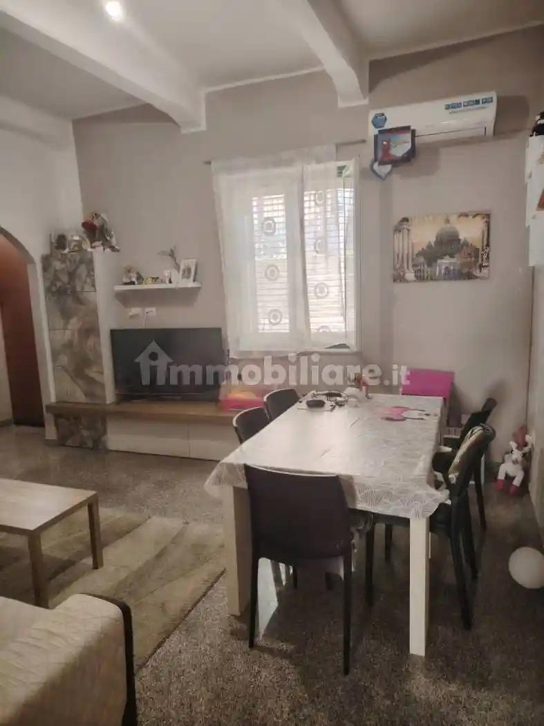Casa indipendente in vendita a Reggio Calabria