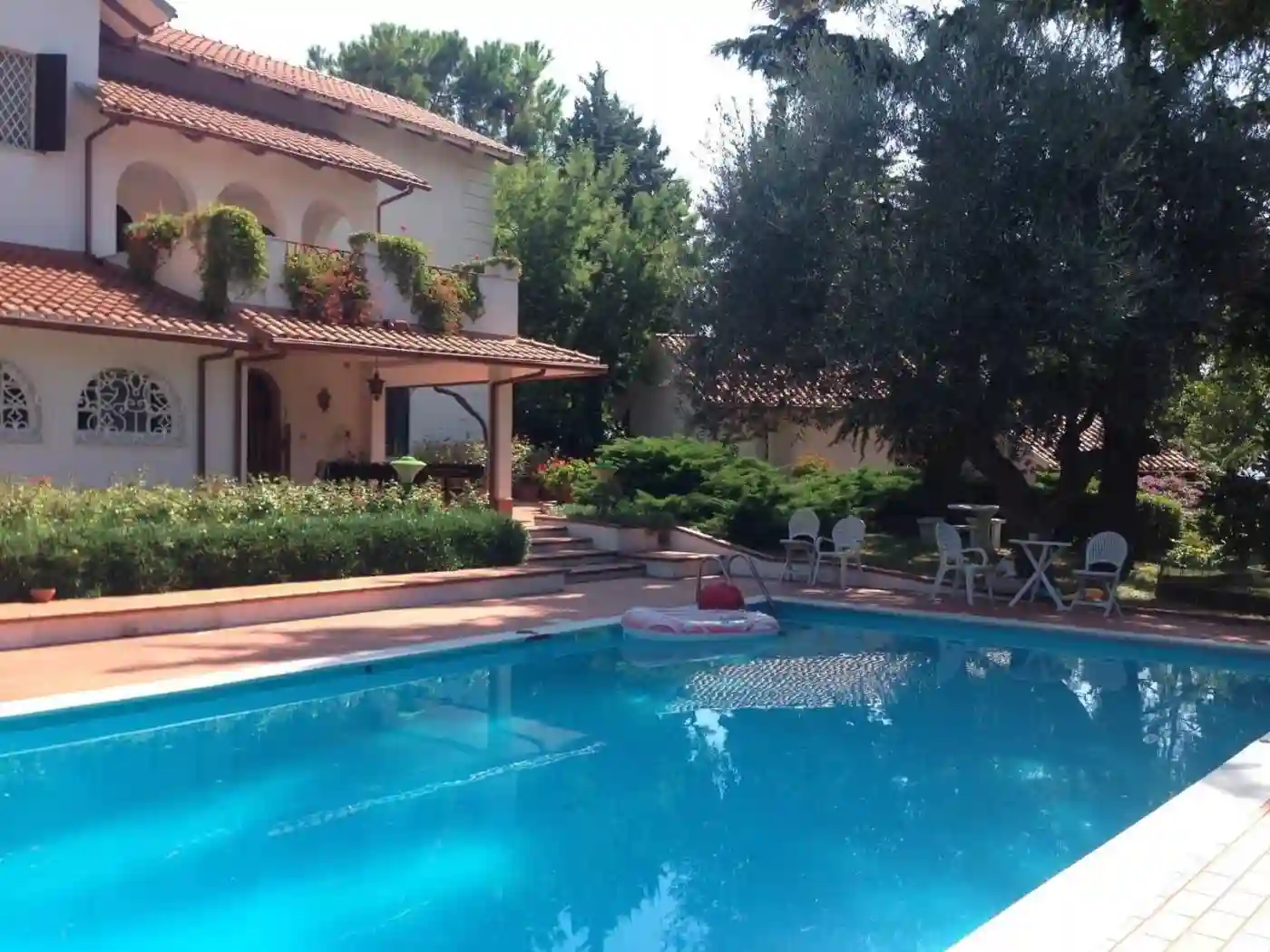 Villa - foto 2