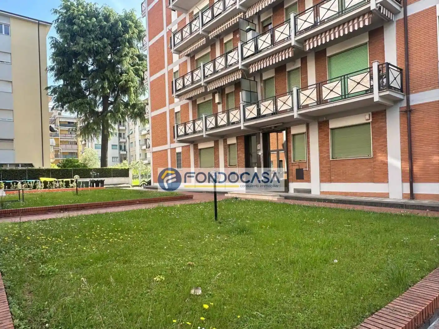 Appartamento in vendita a Massa