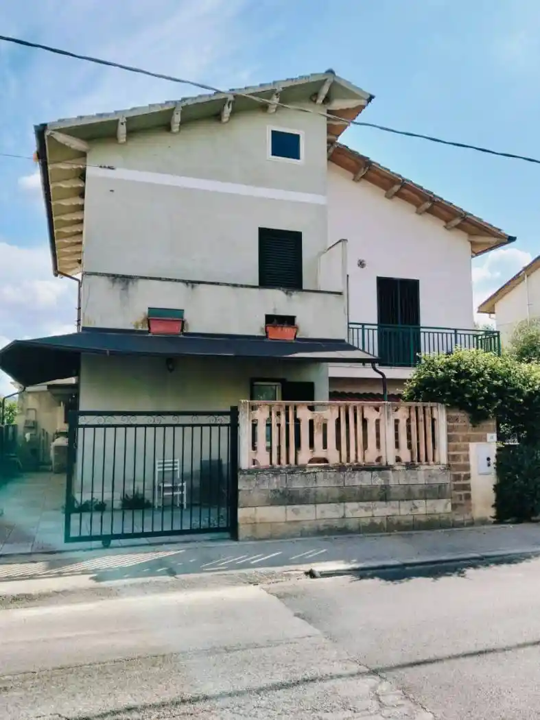Appartamento in affitto a Moscufo