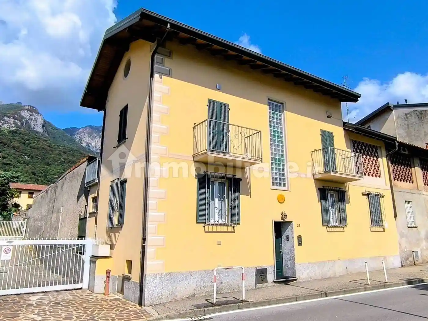 Casa indipendente in vendita a Valmadrera