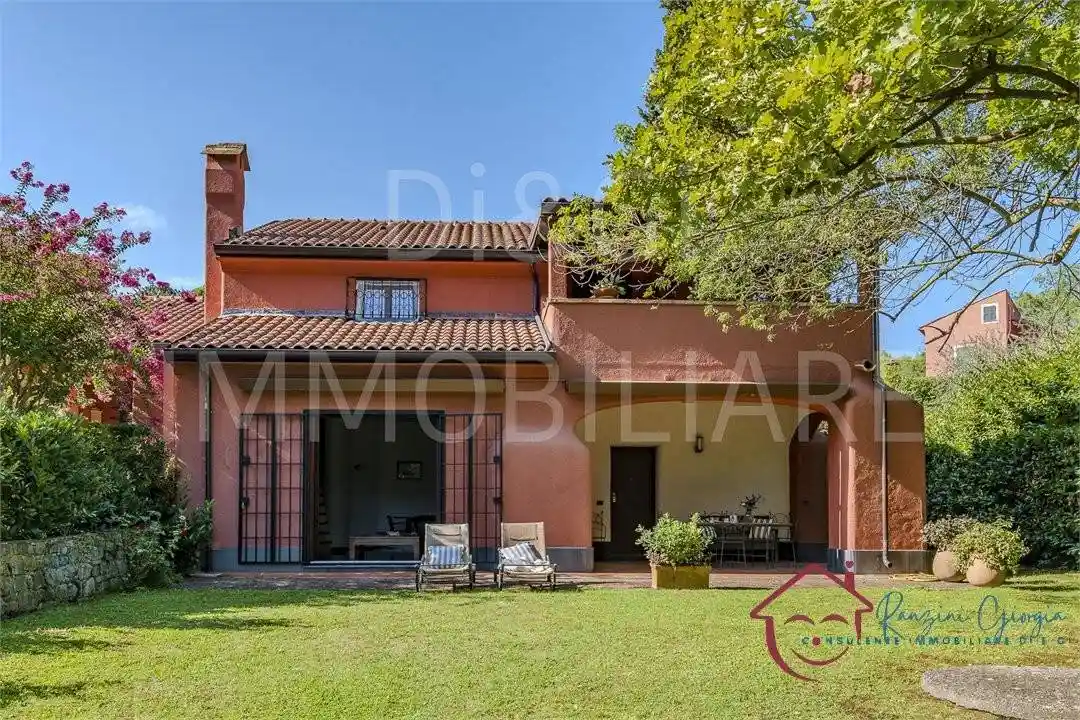 Villa in vendita a Garlenda