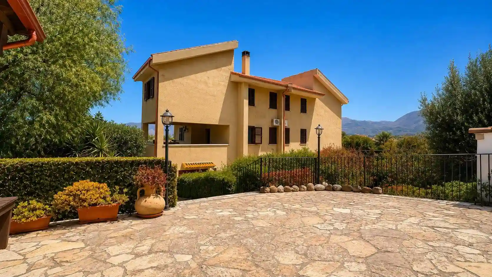 Villa - foto 2