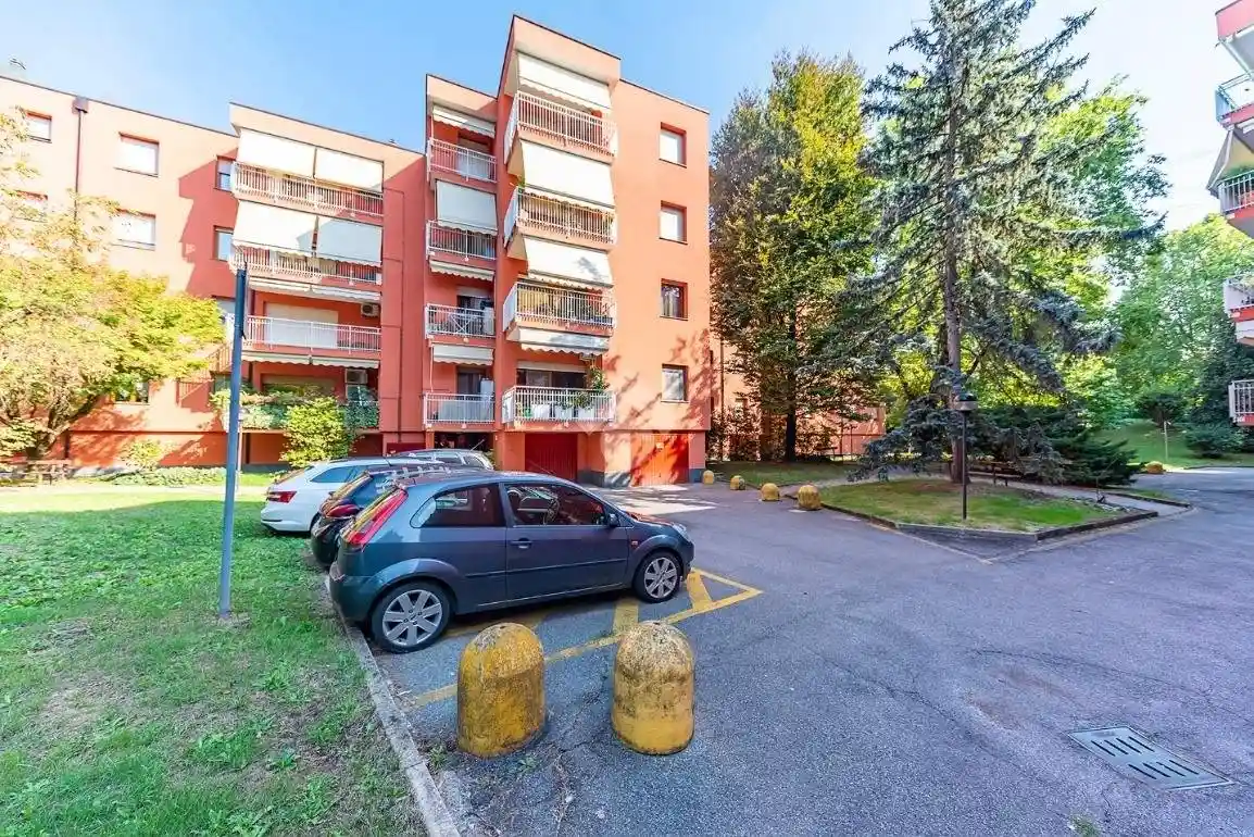 Appartamento in vendita a Arese