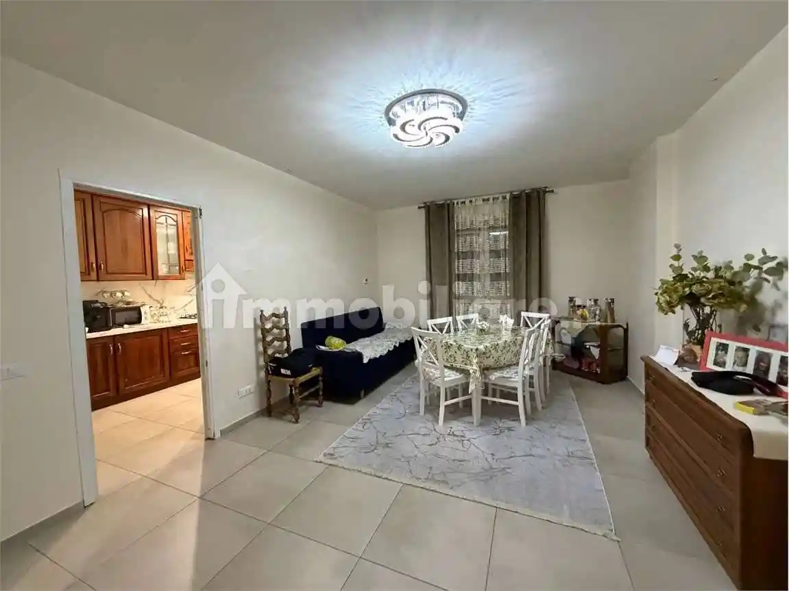 Appartamento in vendita a Piacenza