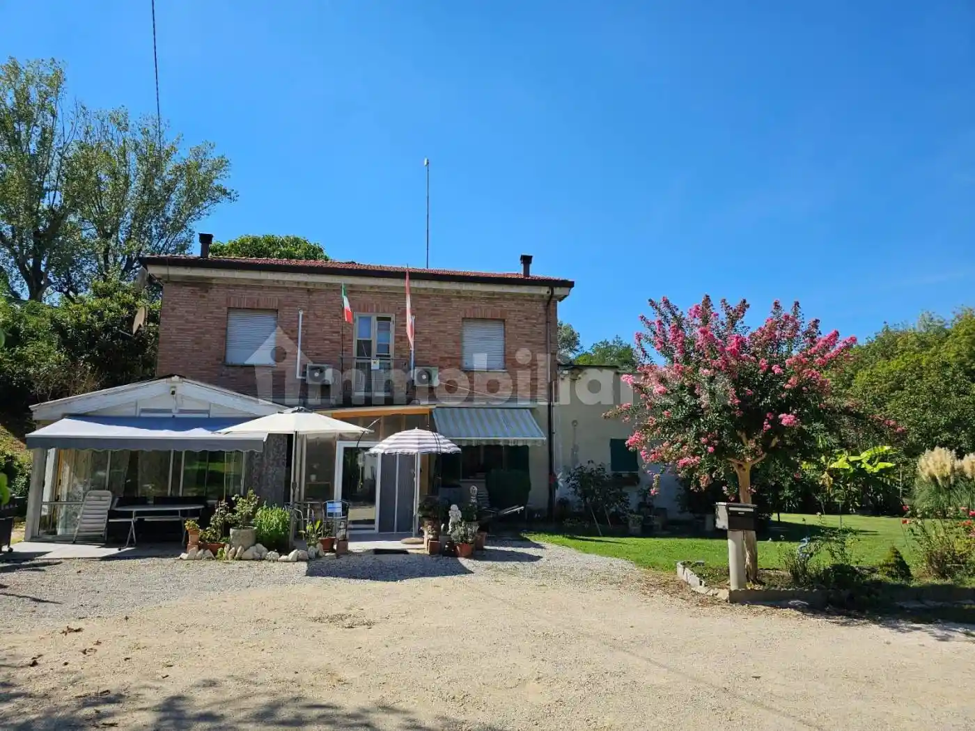 Villa in vendita a Argenta