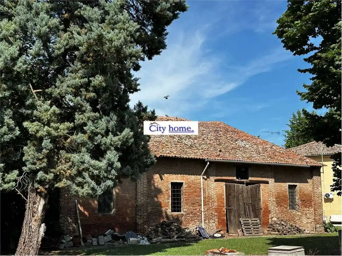 Rustico - Casale in vendita a Ferrara