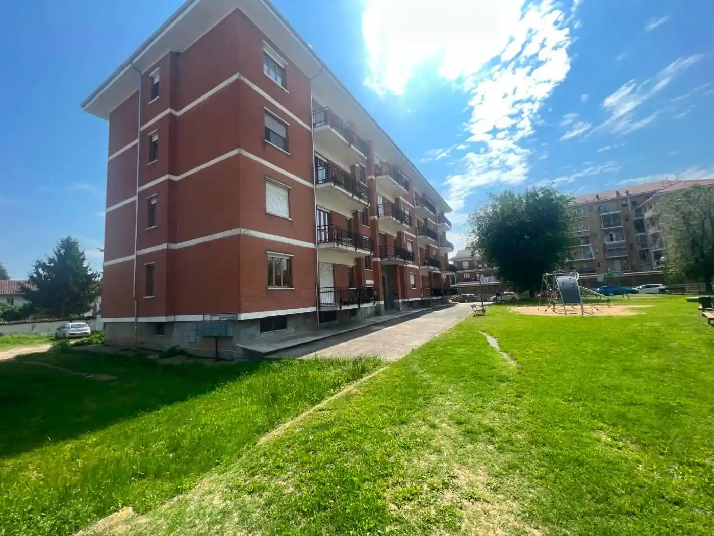 Appartamento in affitto a Piscina