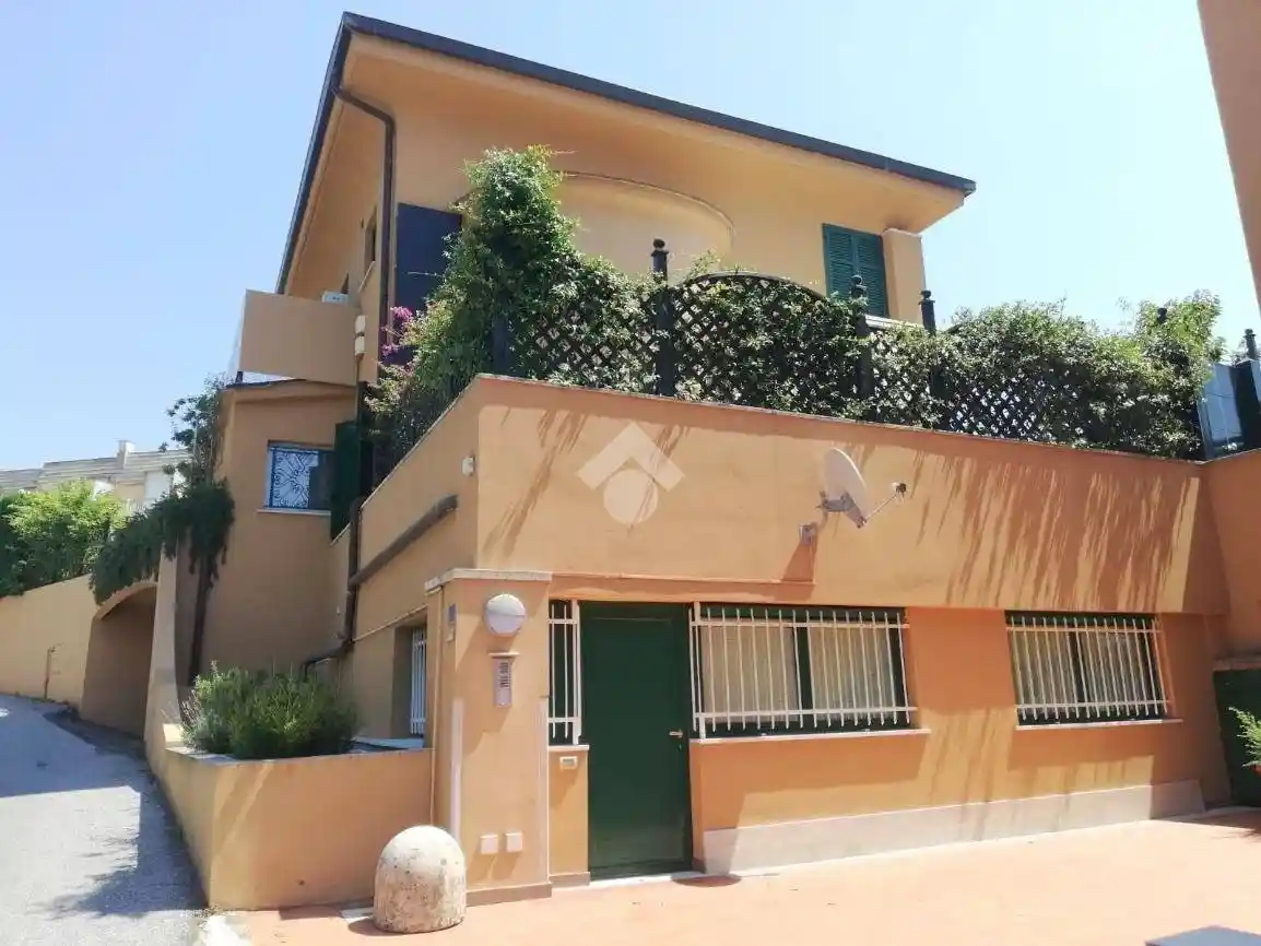 Appartamento in vendita a Arenzano