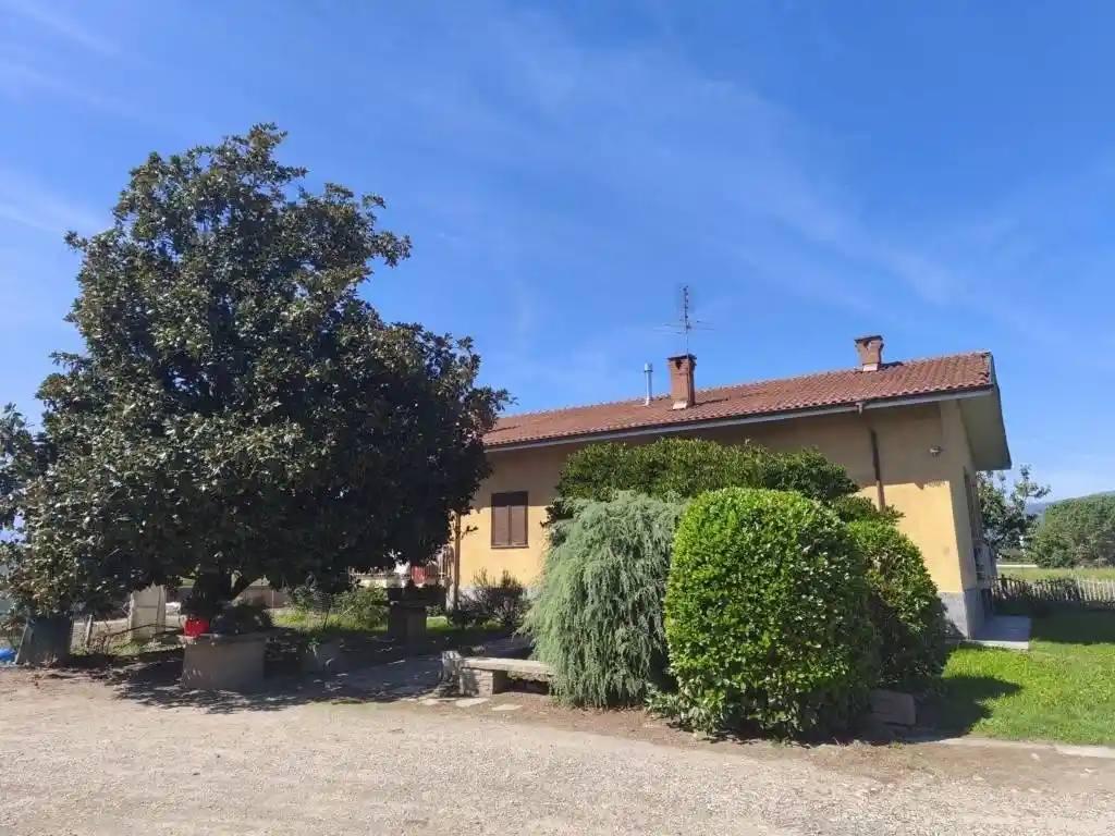 Villa in vendita a Pinerolo