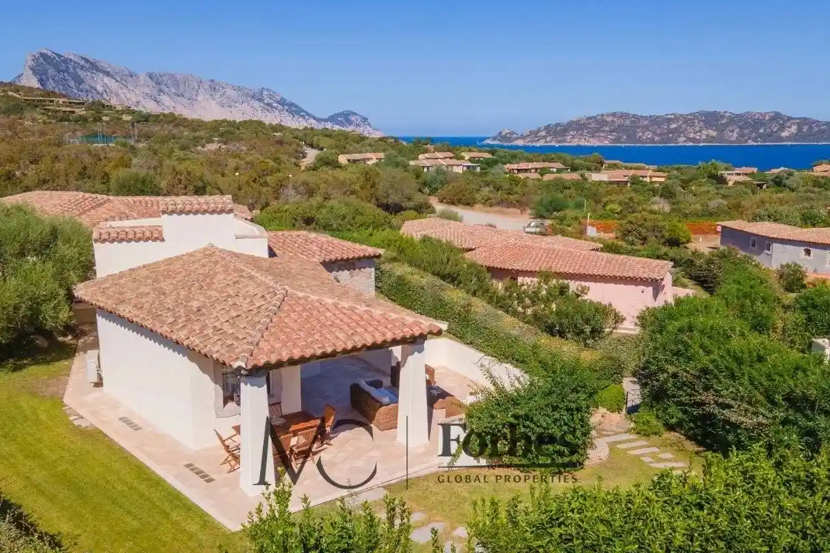 Villa in vendita a San Teodoro