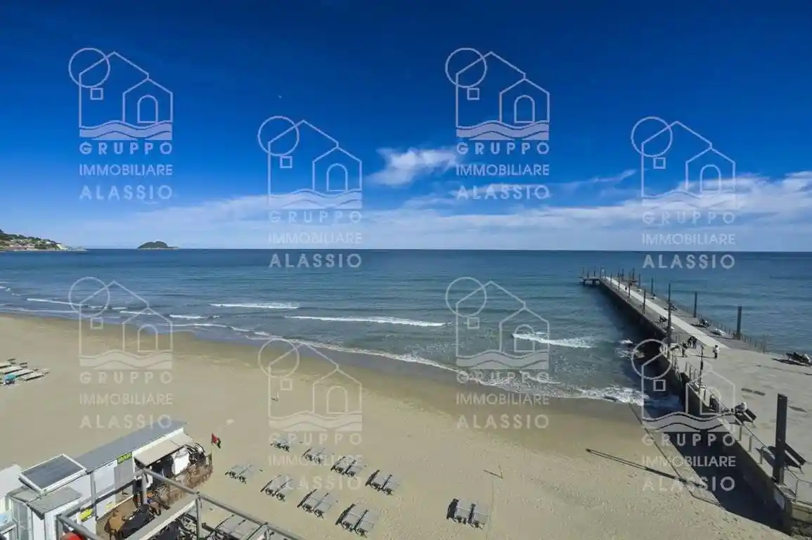 Appartamento in vendita a Alassio