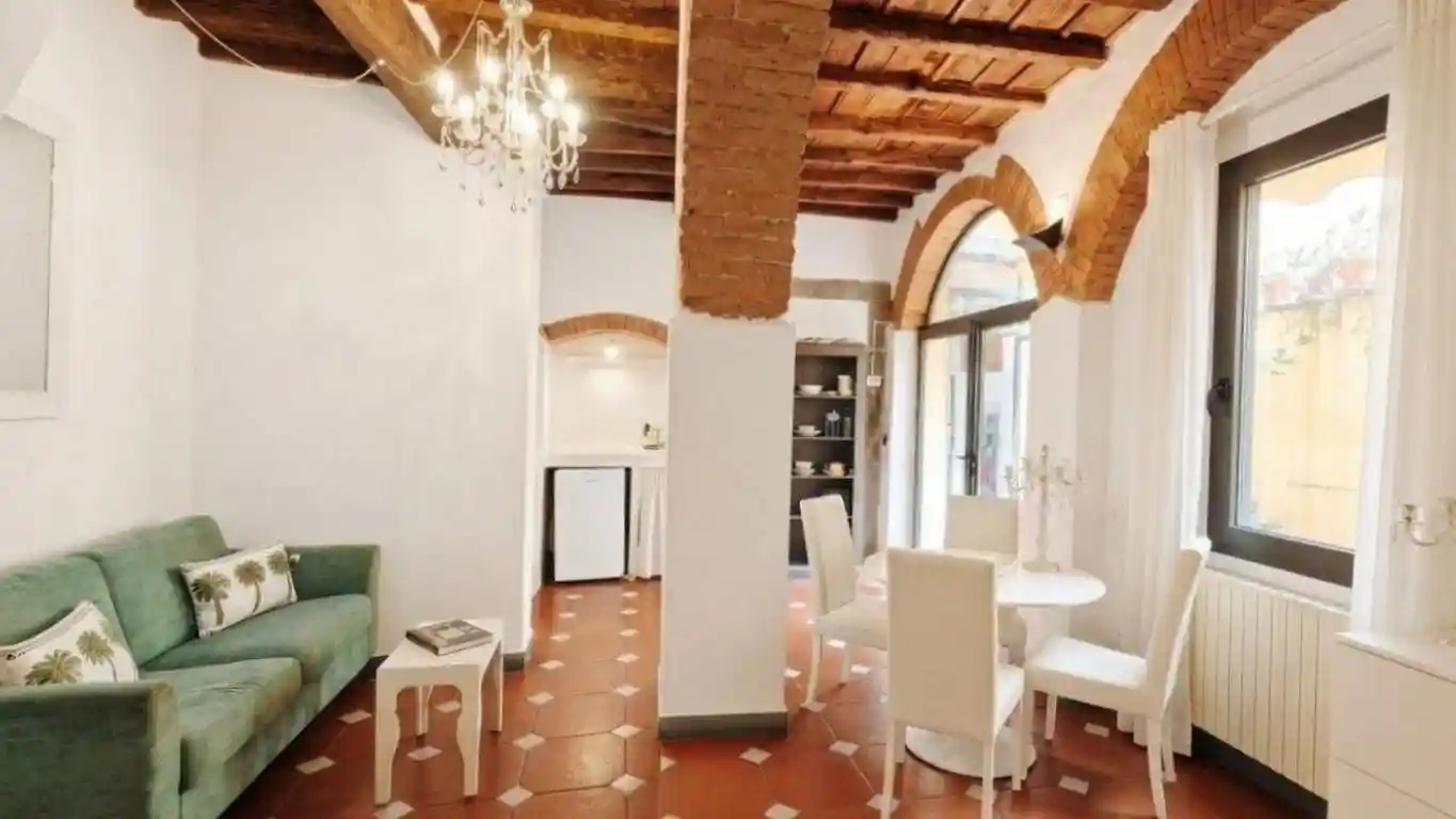 Appartamento in vendita a Firenze
