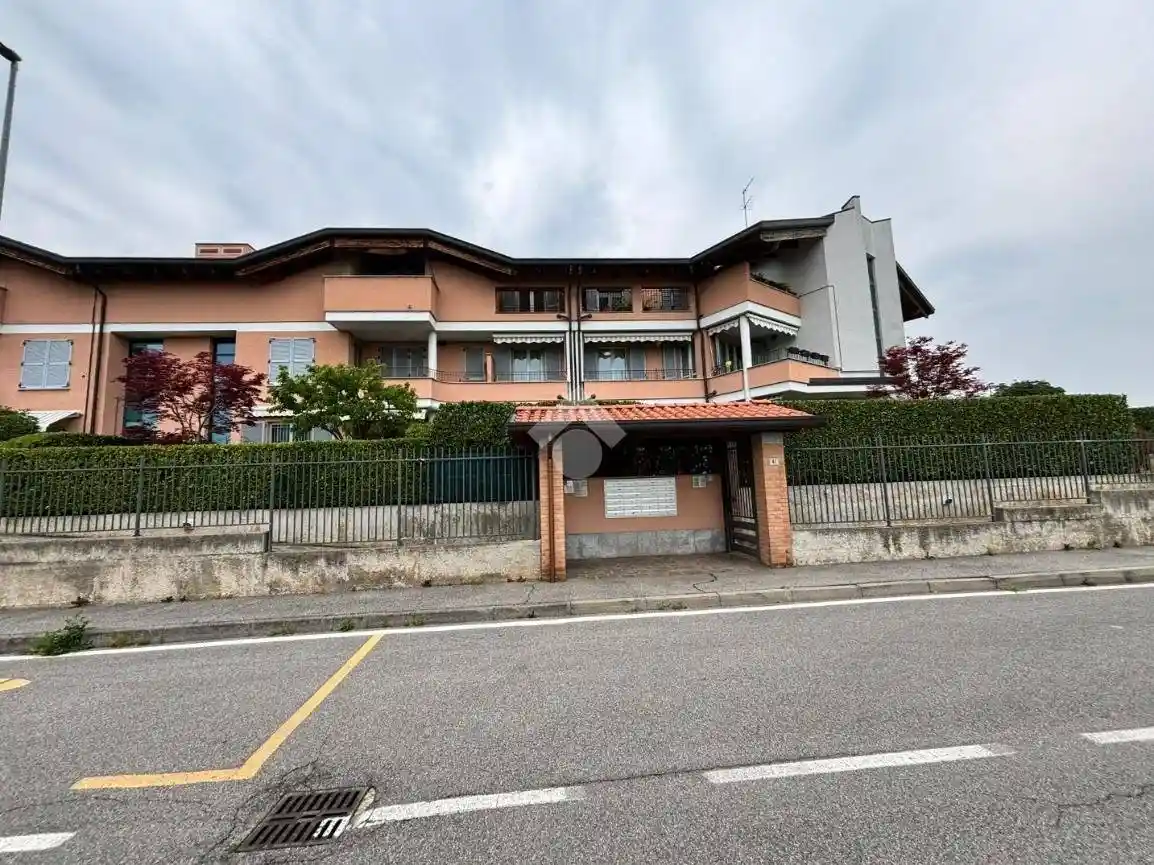 Appartamento in affitto a Lesmo