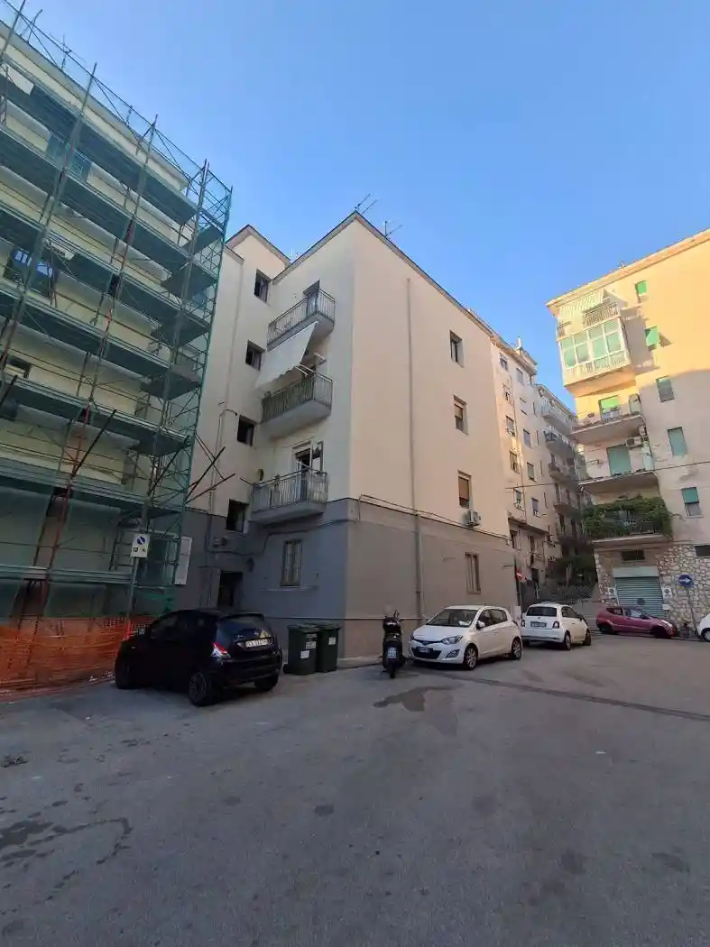 Appartamento in vendita a Salerno