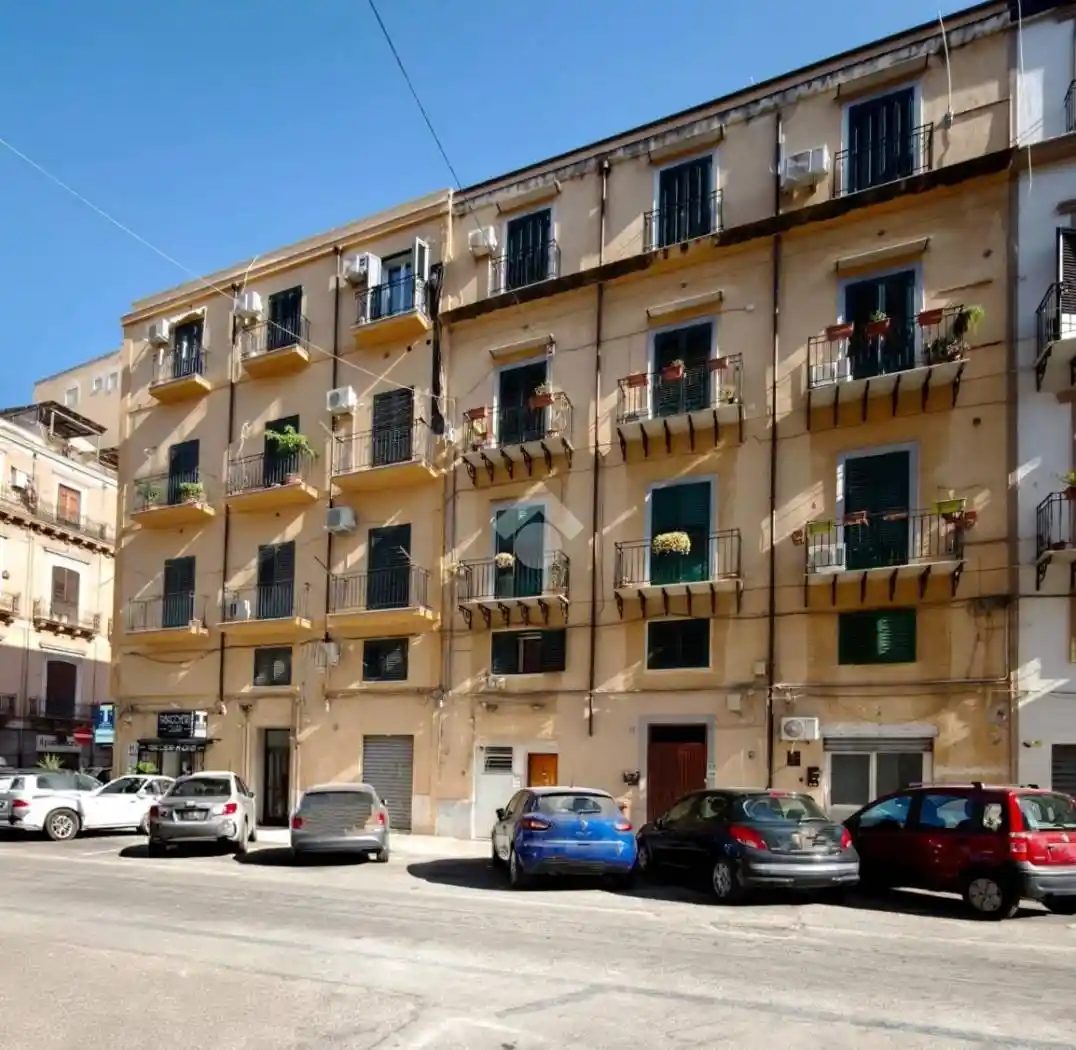 Appartamento in vendita a Palermo