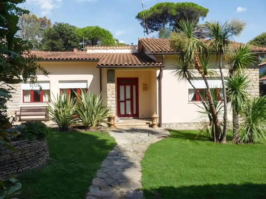 Villa in vendita a Pisa