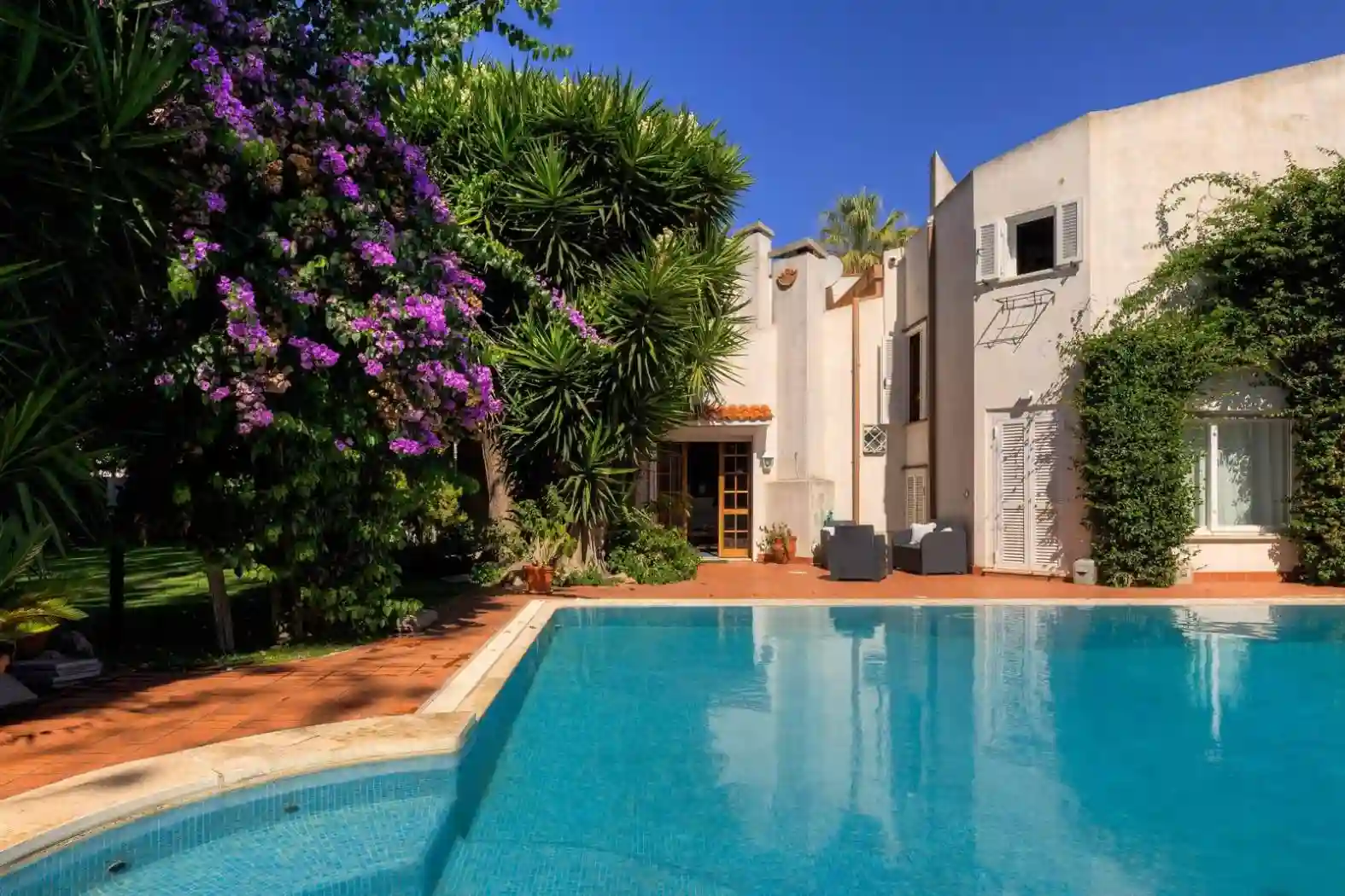 Villa - foto 2