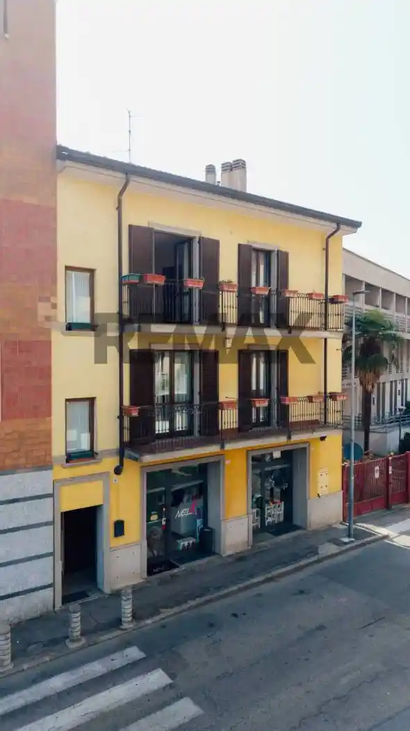 Casa indipendente in vendita a Novara