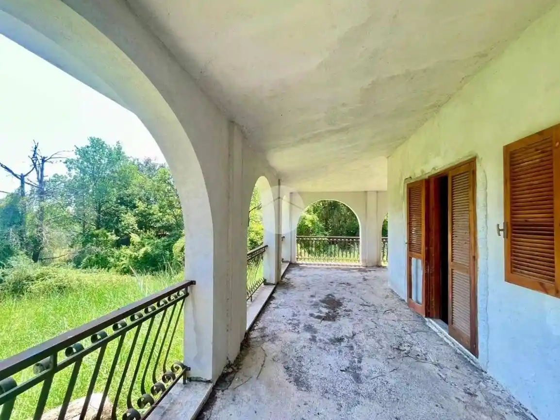 Villa in vendita a Roccagloriosa