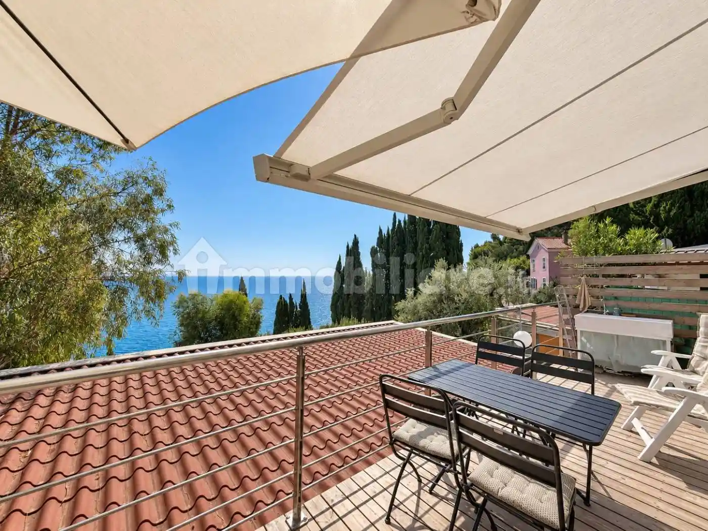 Casa indipendente in vendita a Alassio