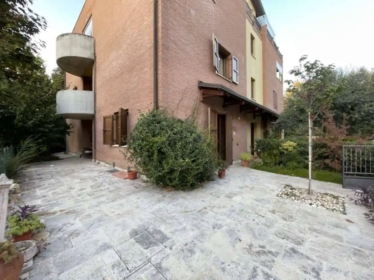 Appartamento in vendita a Modena
