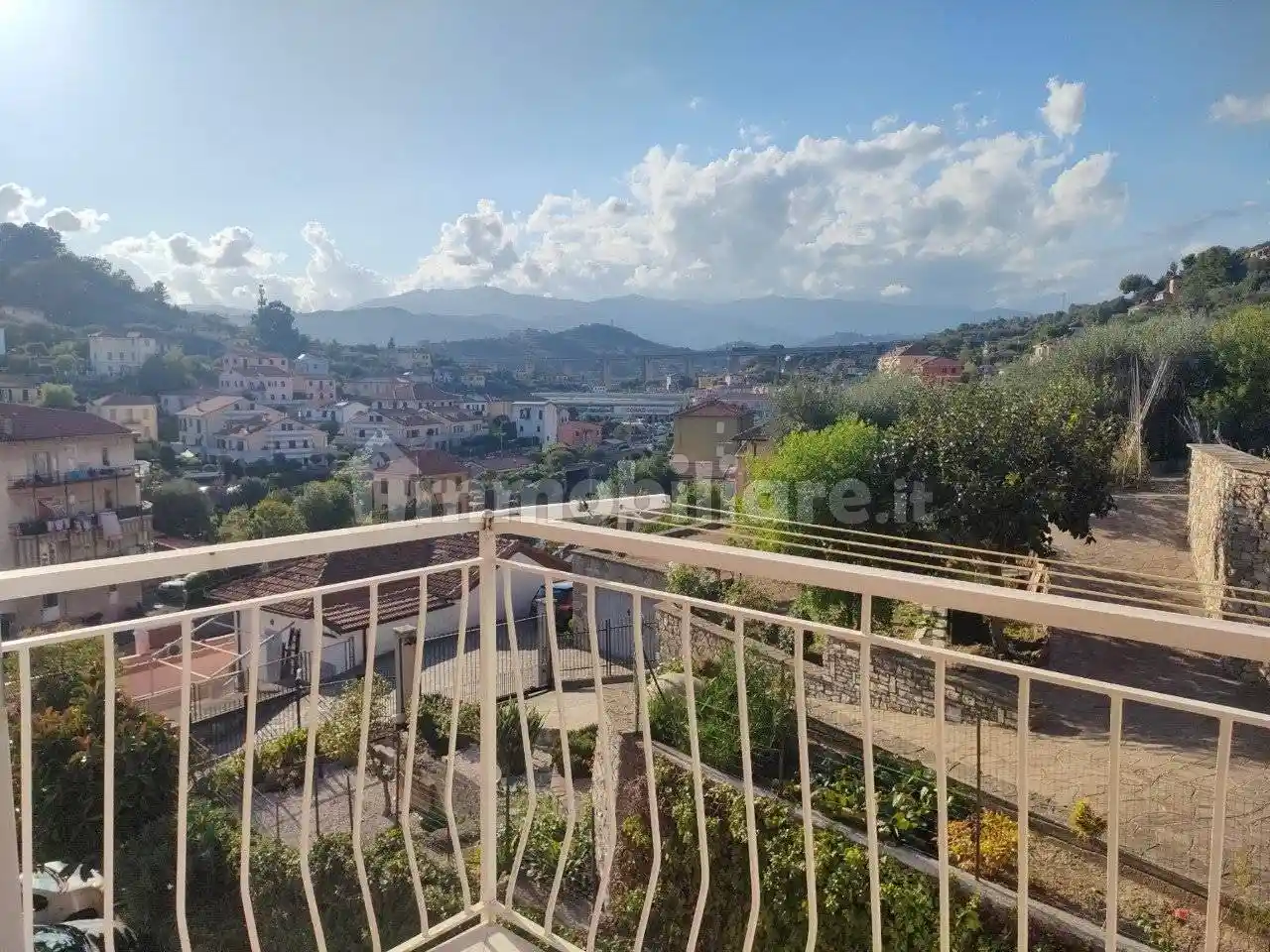 Appartamento in vendita a Imperia