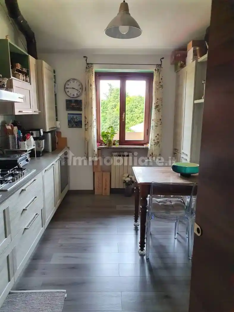 Appartamento in vendita a Ossona