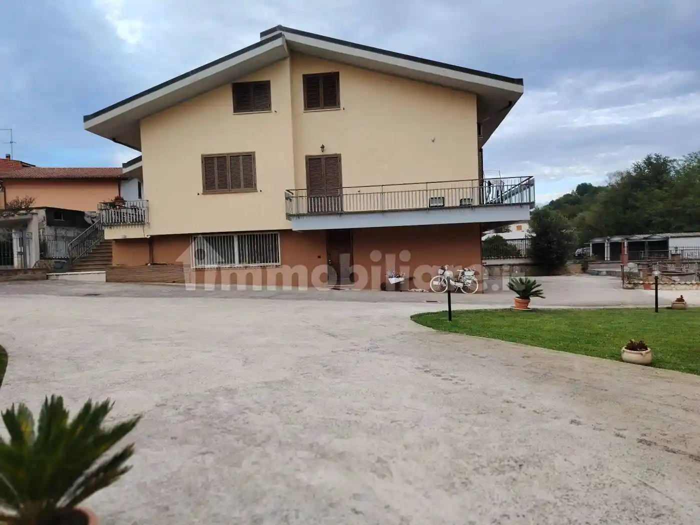 Villa in vendita a Frosinone