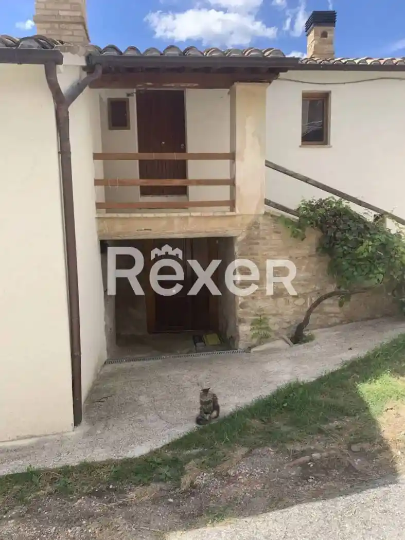 Rustico - Casale in vendita a San Ginesio