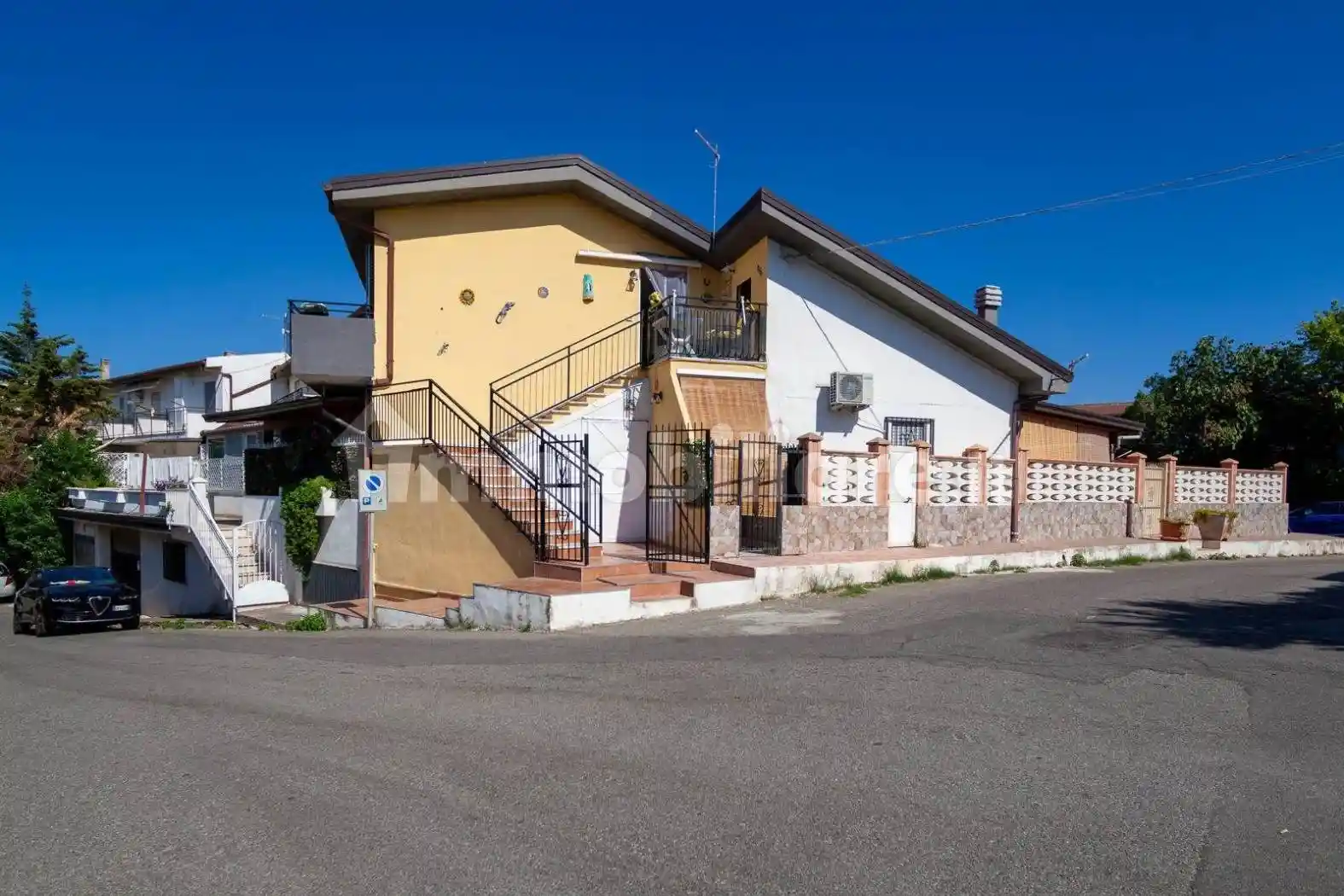 Appartamento in vendita a Roseto Capo Spulico