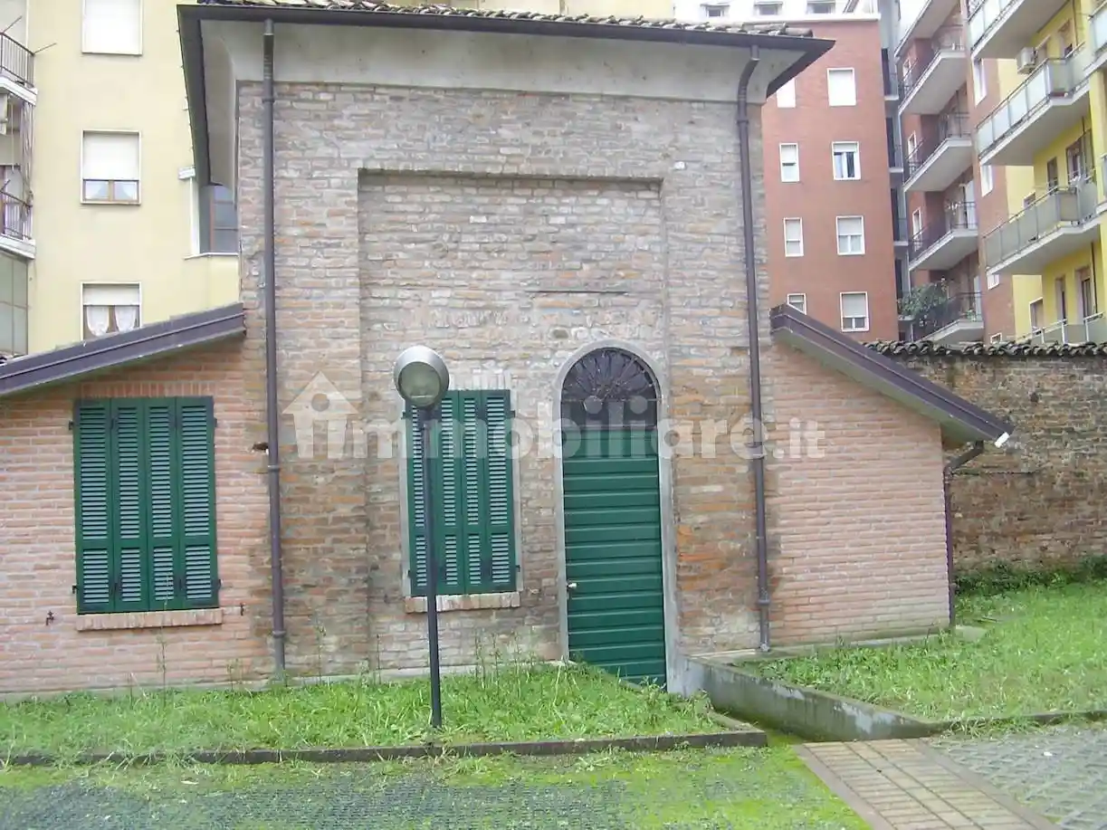 Appartamento in vendita a Piacenza