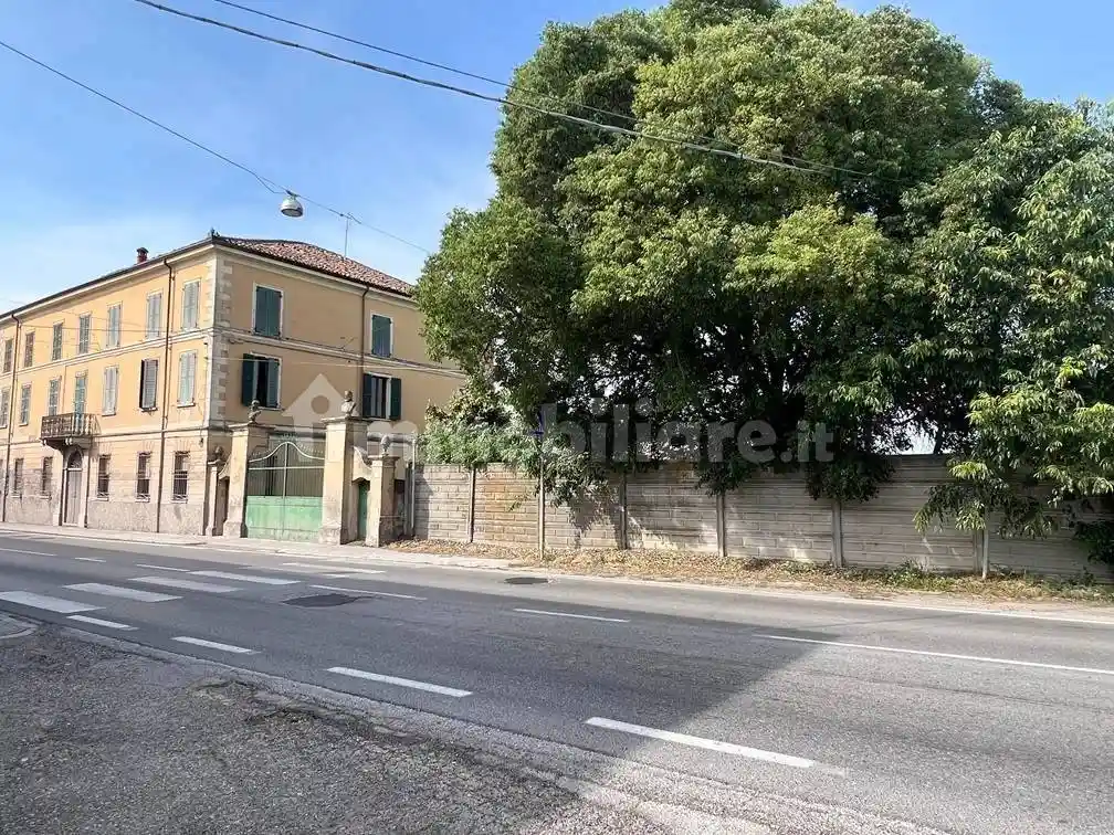 Casa indipendente in vendita a Sustinente