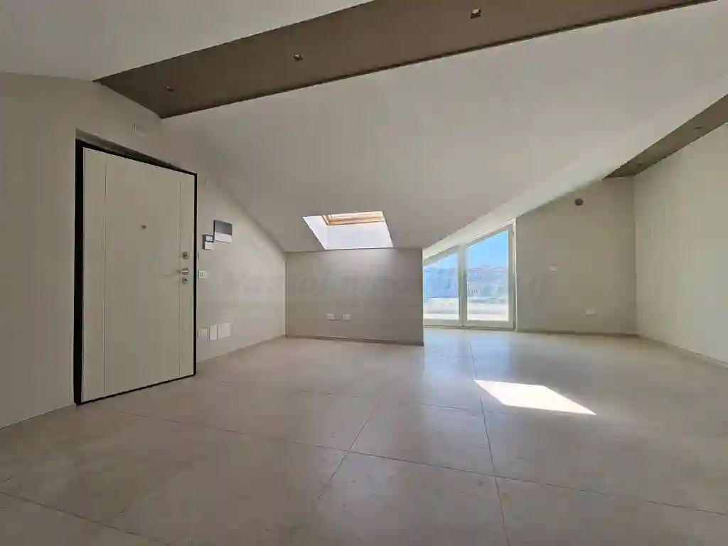 Attico - Mansarda - foto 2
