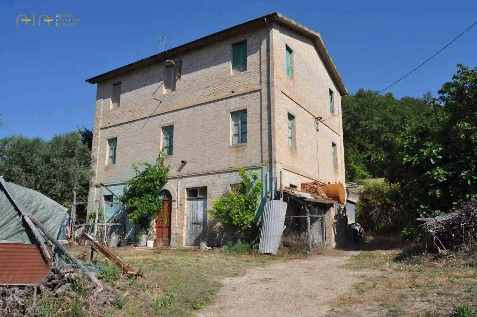 Rustico - Casale in vendita a Cupra Marittima