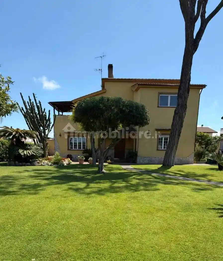Villa in vendita a Anzio