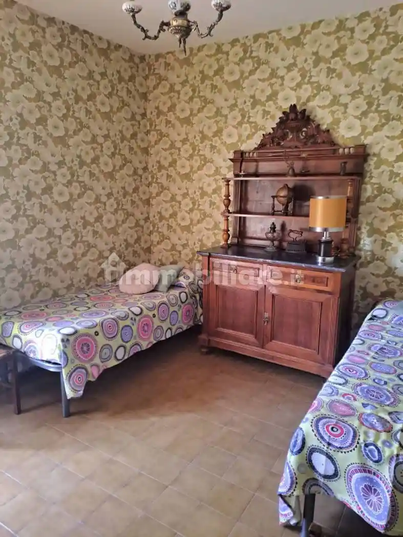 Appartamento in vendita a Cetona