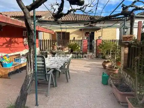 Villa in vendita a Frosinone