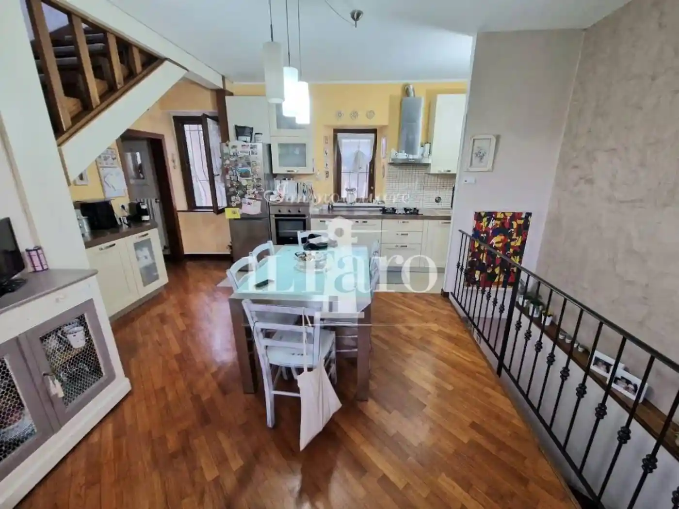 Casa indipendente in vendita a Campi Bisenzio
