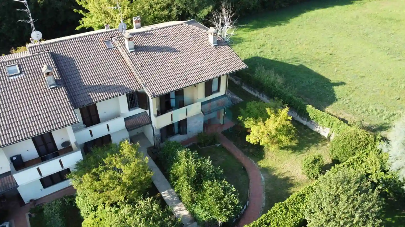 Villetta a schiera - foto 2