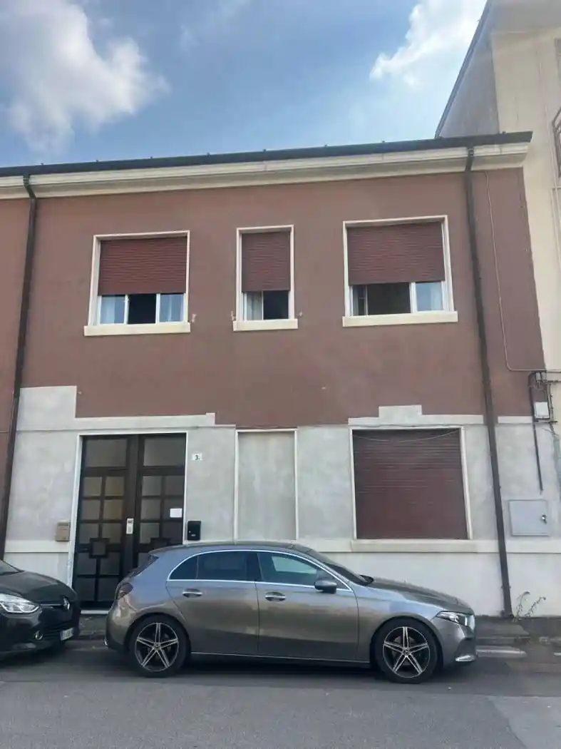 Casa indipendente in vendita a Lissone