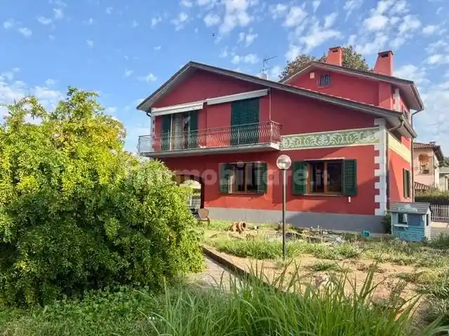 Villa in vendita a Novi Ligure