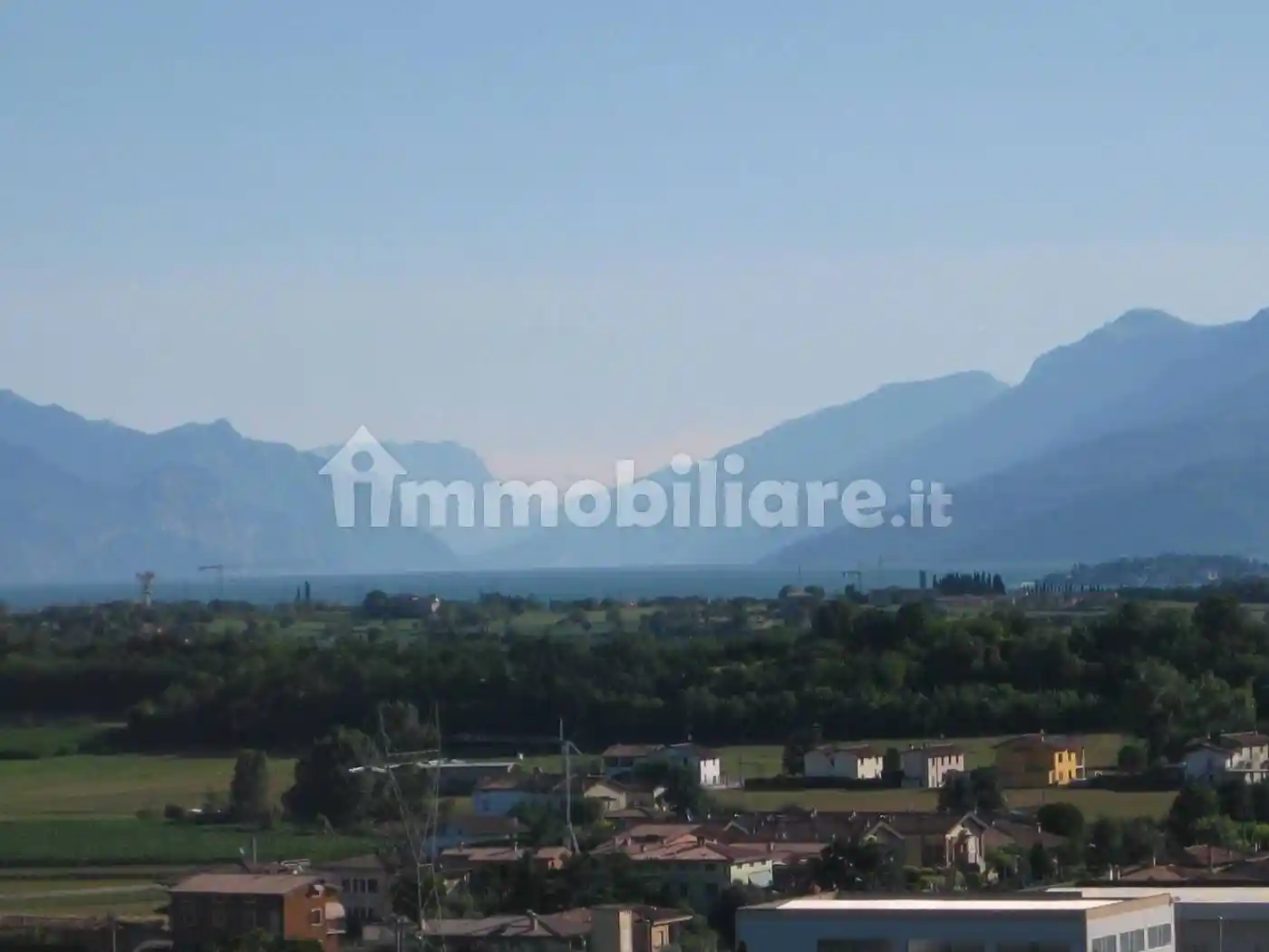 Villa in vendita a Lonato del Garda