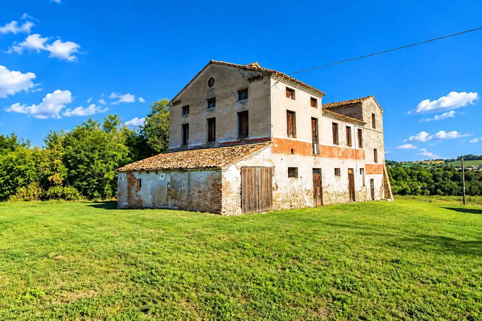 Rustico - Casale in vendita a Monte Roberto
