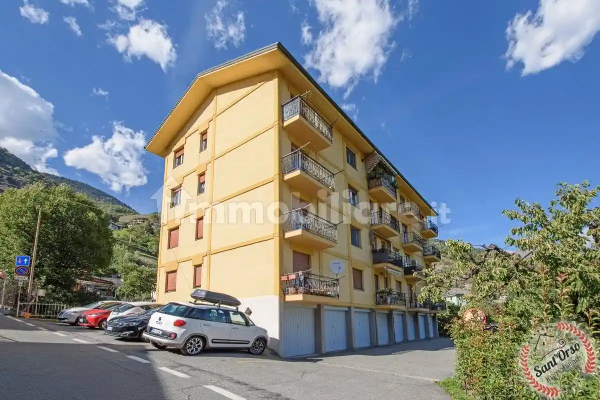 Appartamento in vendita a Aosta
