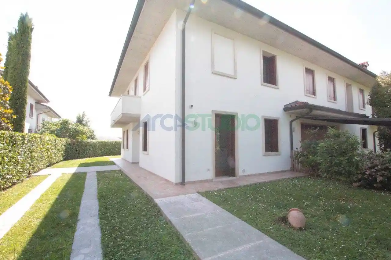 Villa in affitto a Bolzano Vicentino