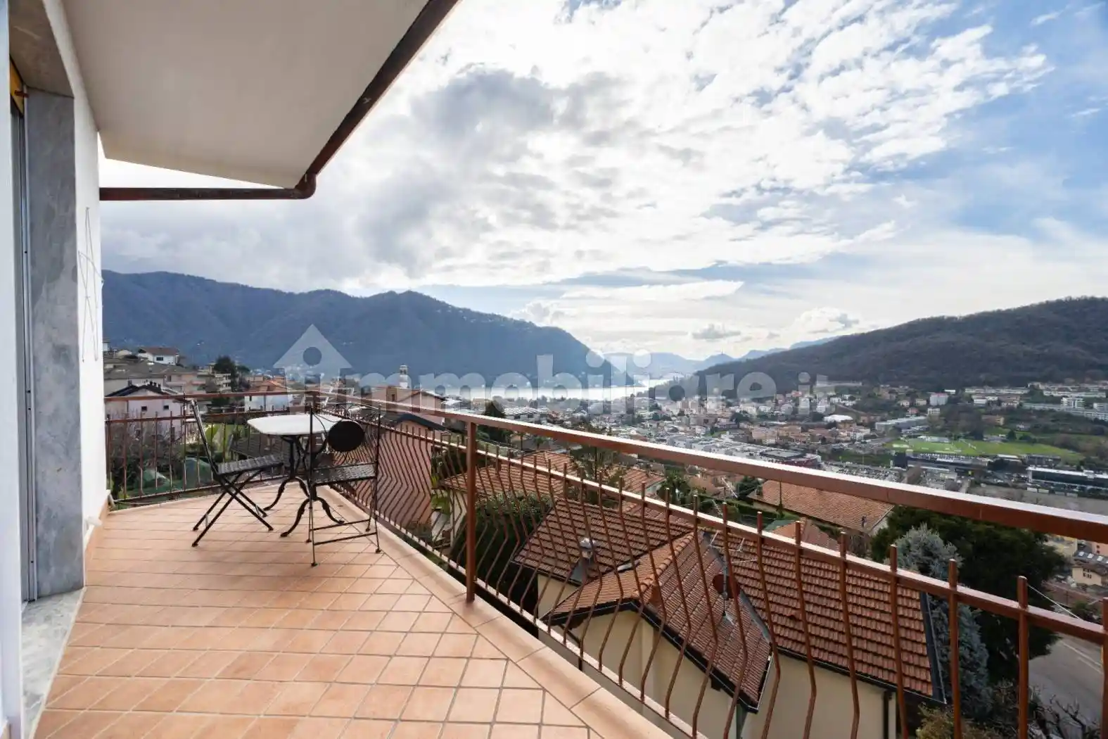 Appartamento in vendita a Cernobbio