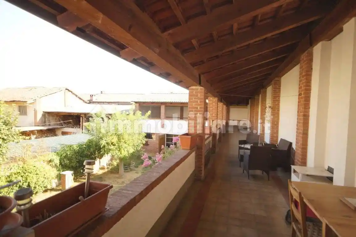 Villa in vendita a Buttigliera d'Asti