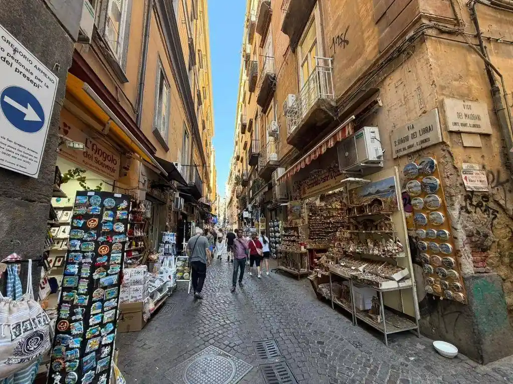 Appartamento in affitto a Napoli