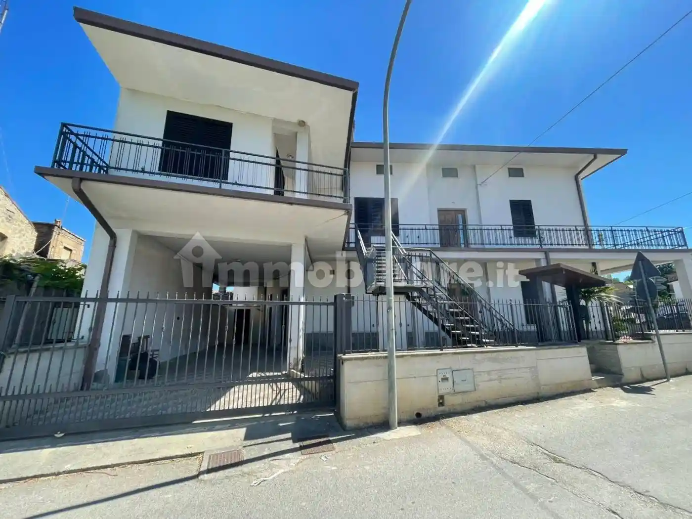 Casa indipendente in vendita a Perano